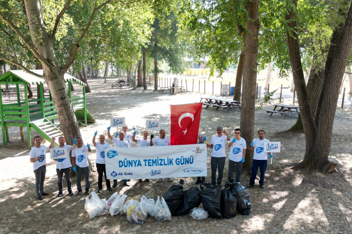 Ak-Gida-Icim-Sut-16-Eylul-Dunya-Temizlik-Gunu-2 Ak Gıda-İçim Süt, 16 Eylül Dünya Temizlik Günü