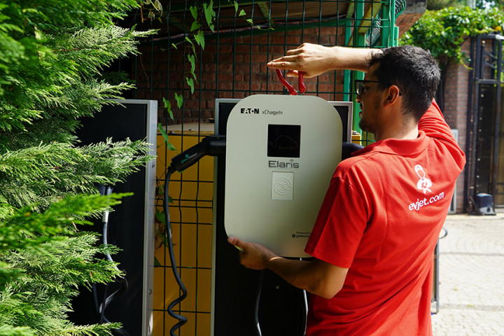 elektrikli-arac-sarj-istasyonu-2 Elektrikli araç şarj istasyonu