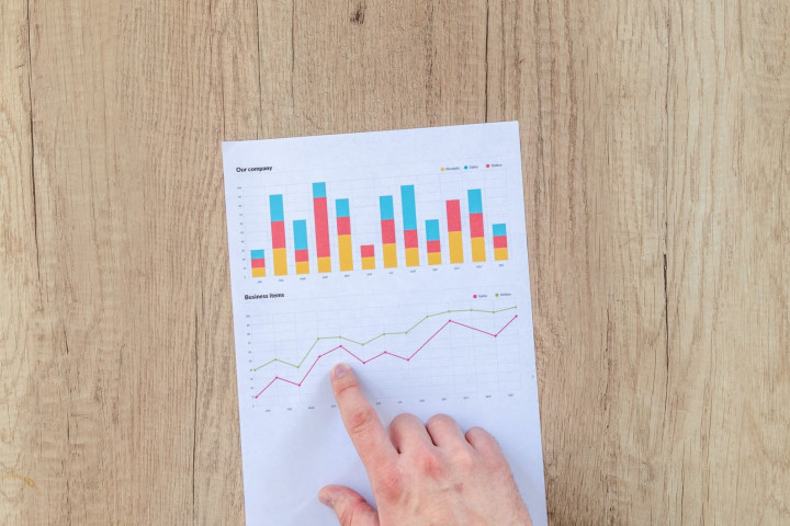 insan-eli-ve-grafik-2 İnsan eli ve grafik