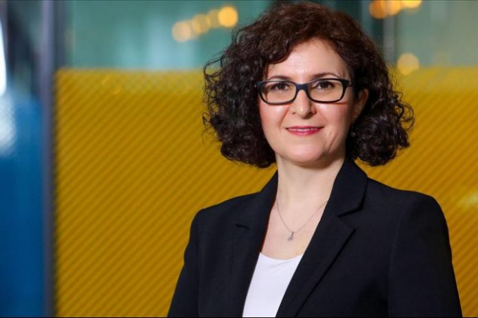 Elektrik-Urunleri-Is-Birimi-ve-Pazarlama-Direktoru-Eylem-Korucuoglu-2 Elektrik Ürünleri İş Birimi ve Pazarlama Direktörü Eylem Korucuoğlu