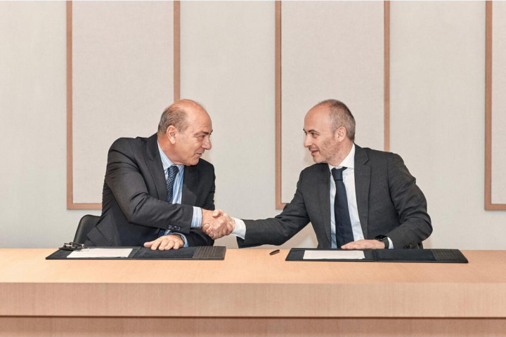 inditex-iaf Tokalaşan İş insanları
