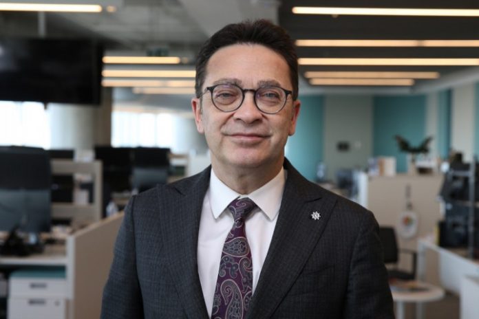 DenizBank-Hazine-Finansal-Kurumlar-ve-Yatirim-Grubu-Genel-Mu-du-r-Yardimcisi-ve-I-cra-Komitesi-U-yesi-Bora-Bo-cu-go-z-2 DenizBank Hazine, Finansal Kurumlar ve Yatırım Grubu Genel Müdür Yardımcısı ve İcra Komitesi Üyesi Bora Böcügöz