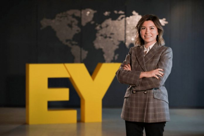 EY-Turkiye-iklim-Degisikligi-ve-Surdurulebilirlik-Hizmetleri-Lideri-Ece-Sevin-2 EY Türkiye iklim Değişikliği ve Sürdürülebilirlik Hizmetleri Lideri Ece Sevin