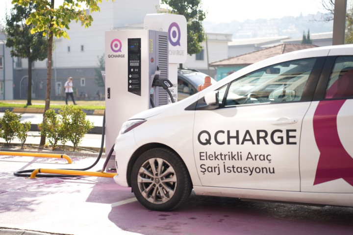 Q-Charge-2 Q Charge