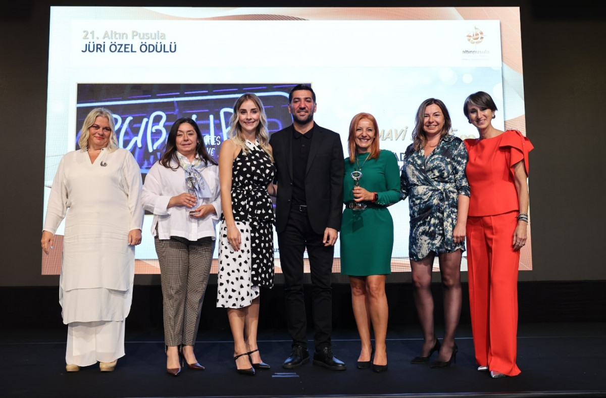 Anadolu Efes Altın Pusula Ödülleri