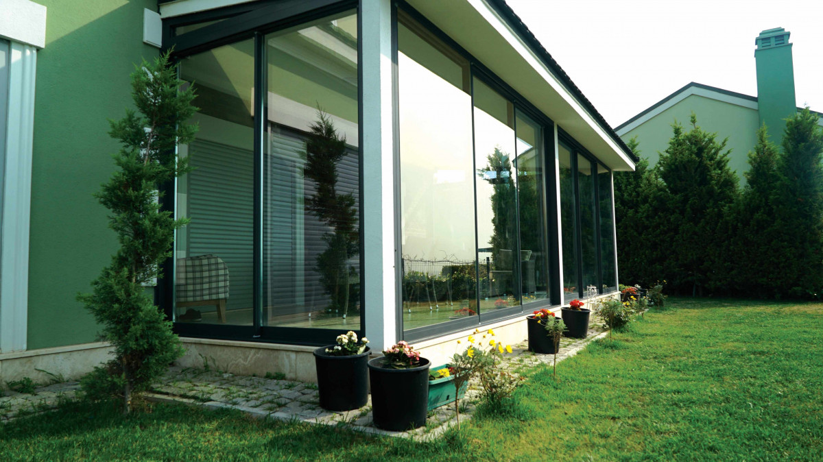 Egepen Deceuninck cam balkon sistemleri Egepen Deceuninck cam balkon sistemleri