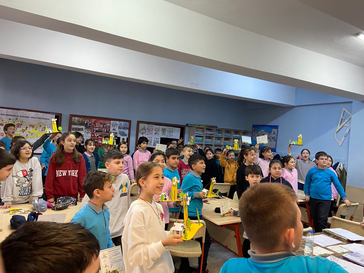 Geleceğe Yeşil Işık Yak Geleceğe Yeşil Işık Yak