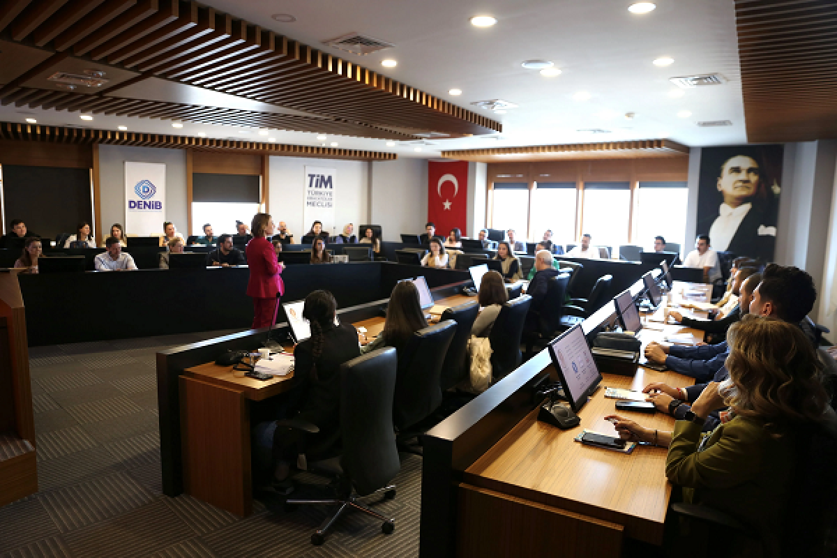 Sürdürülebilirlik Müdürü Cansun Özdülger Sürdürülebilirlik Müdürü Cansun Özdülger