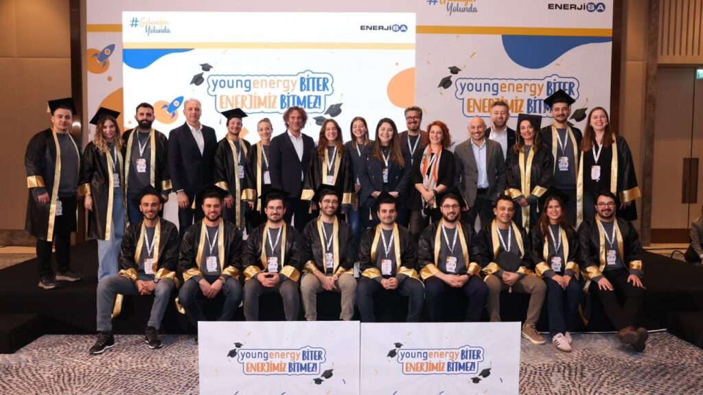 Enerjisa Enerji'den 15 Yıllık Genç Liderlik Geleneği
