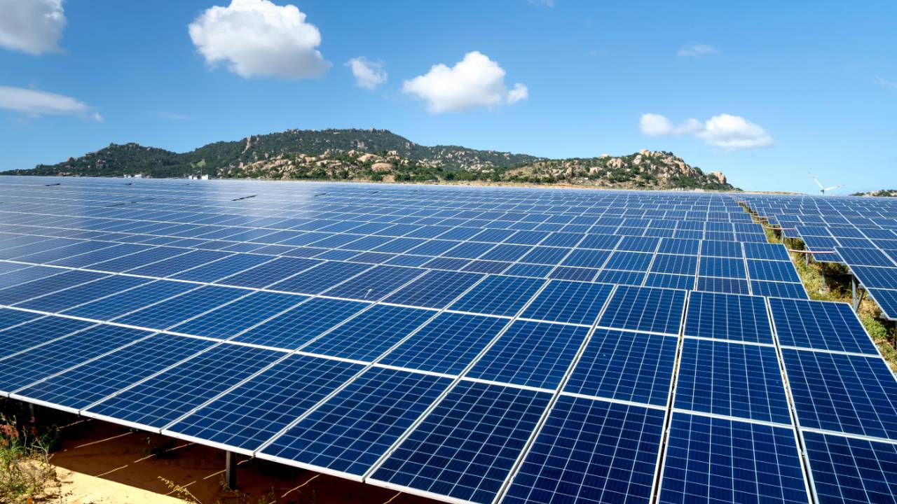Halep’e Elektrik İhracatı için Çalışmalar Başlıyor