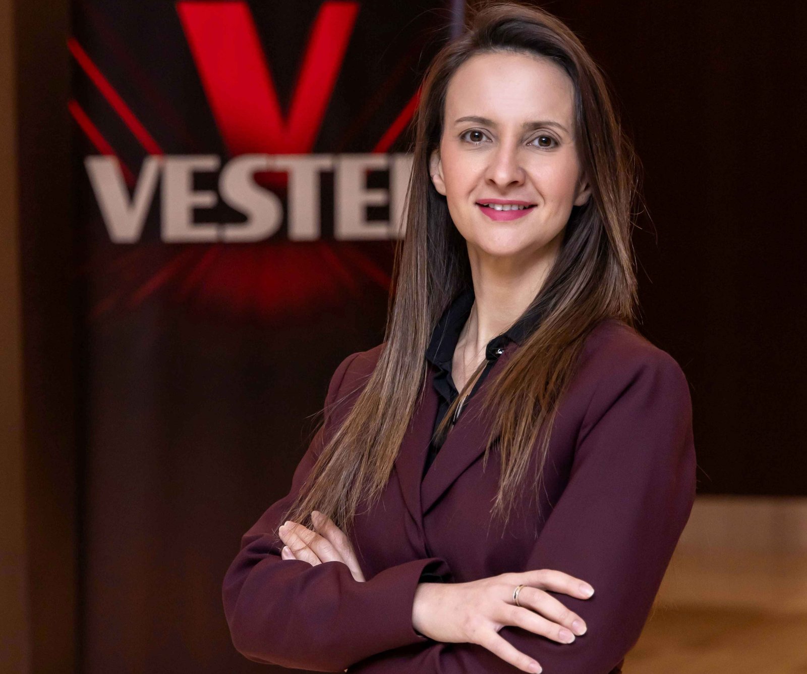 Vestel Pazarlama Genel Müdürü Duygu Badem Uylukçuoğlu Vestel Pazarlama Genel Müdürü Duygu Badem Uylukçuoğlu