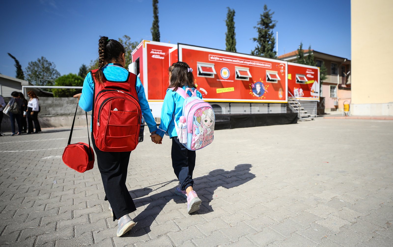 MediaMarkt Ateşböceği Tırları