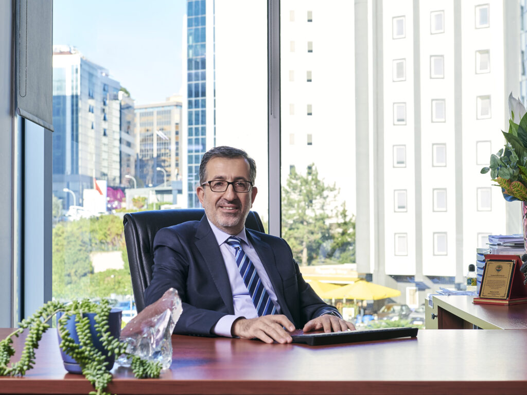 Çolakoğlu Metalurji İnsan Kaynakları ve Kurumsal İletişim Direktörü Kazım Selim Özkan