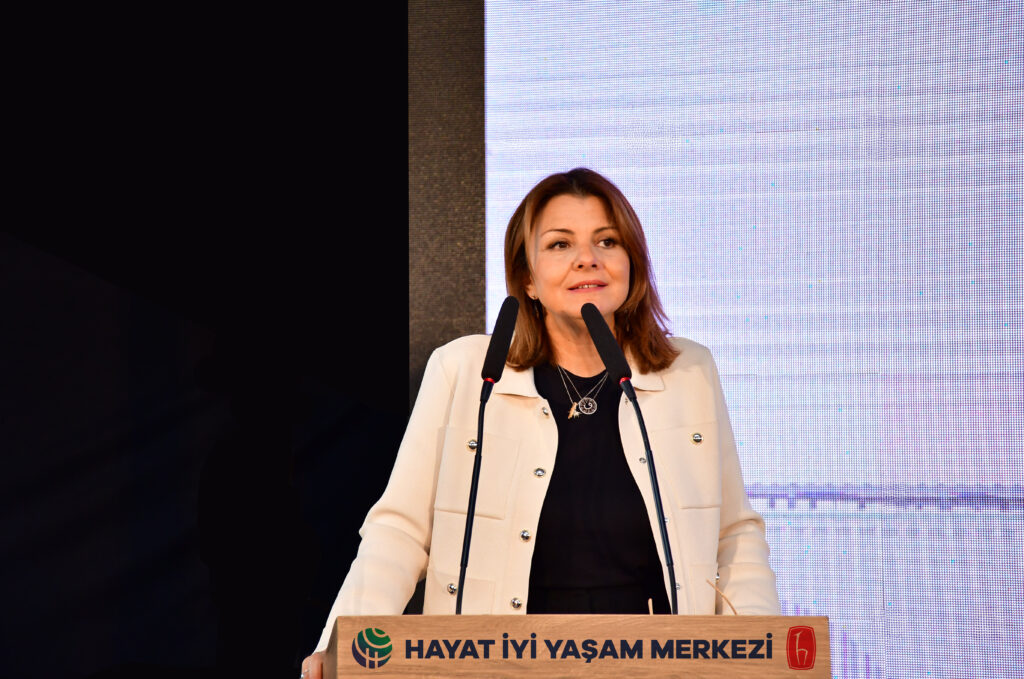 Hayat Global İletişim ve Sürdürülebilirlik Direktörü Çağlayan Kent