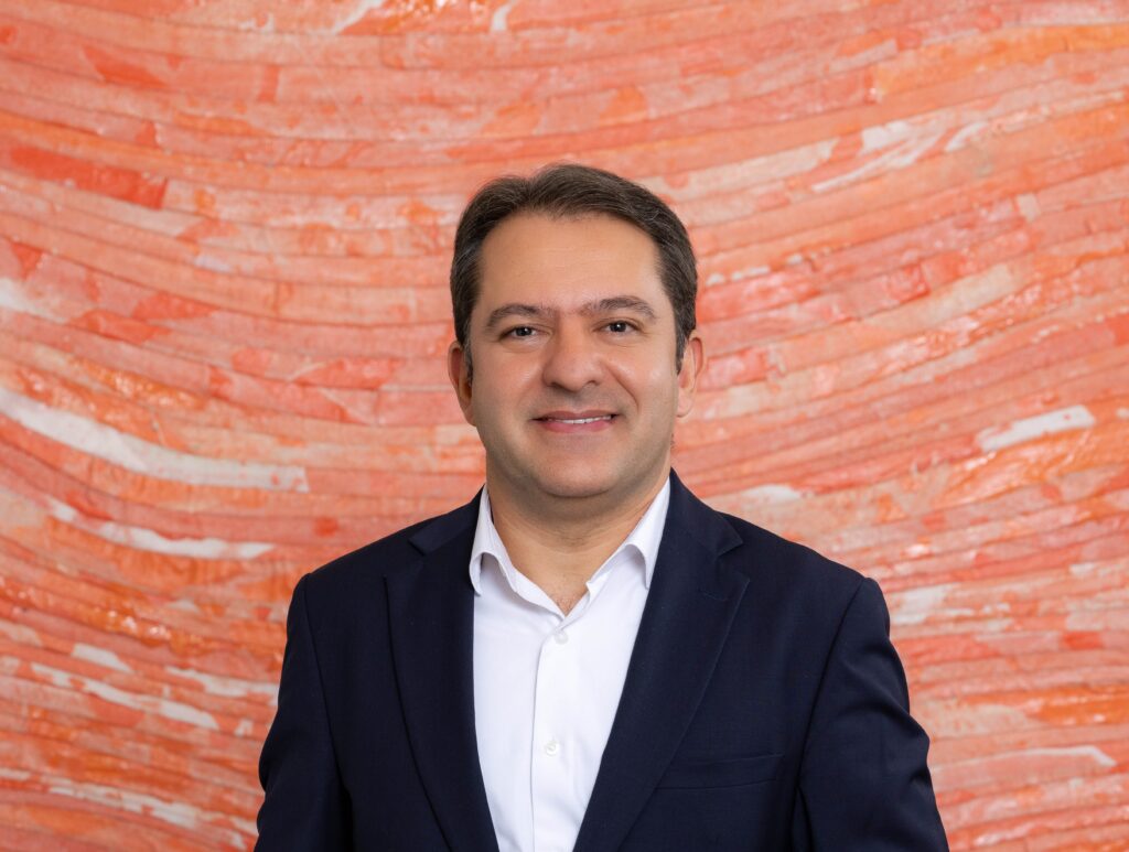 Hepsiburada Kurumsal İlişkiler, İletişim ve Sürdürülebilirlik Başkanı Cem Tanır