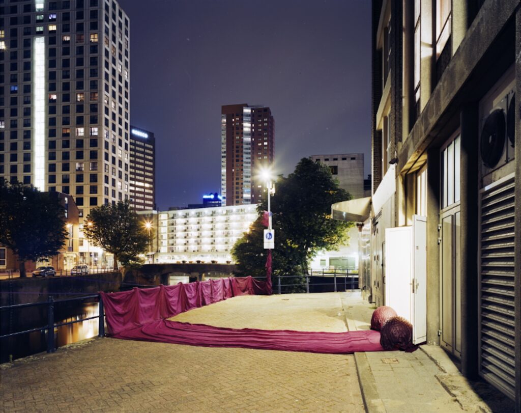 Salt’ın disiplinlerötesi araştırma ve iş birliği platformu Forum’un ilk edisyonu “Su Etrafında”, 4 Mart’ta Salt Beyoğlu’nda başlıyor.