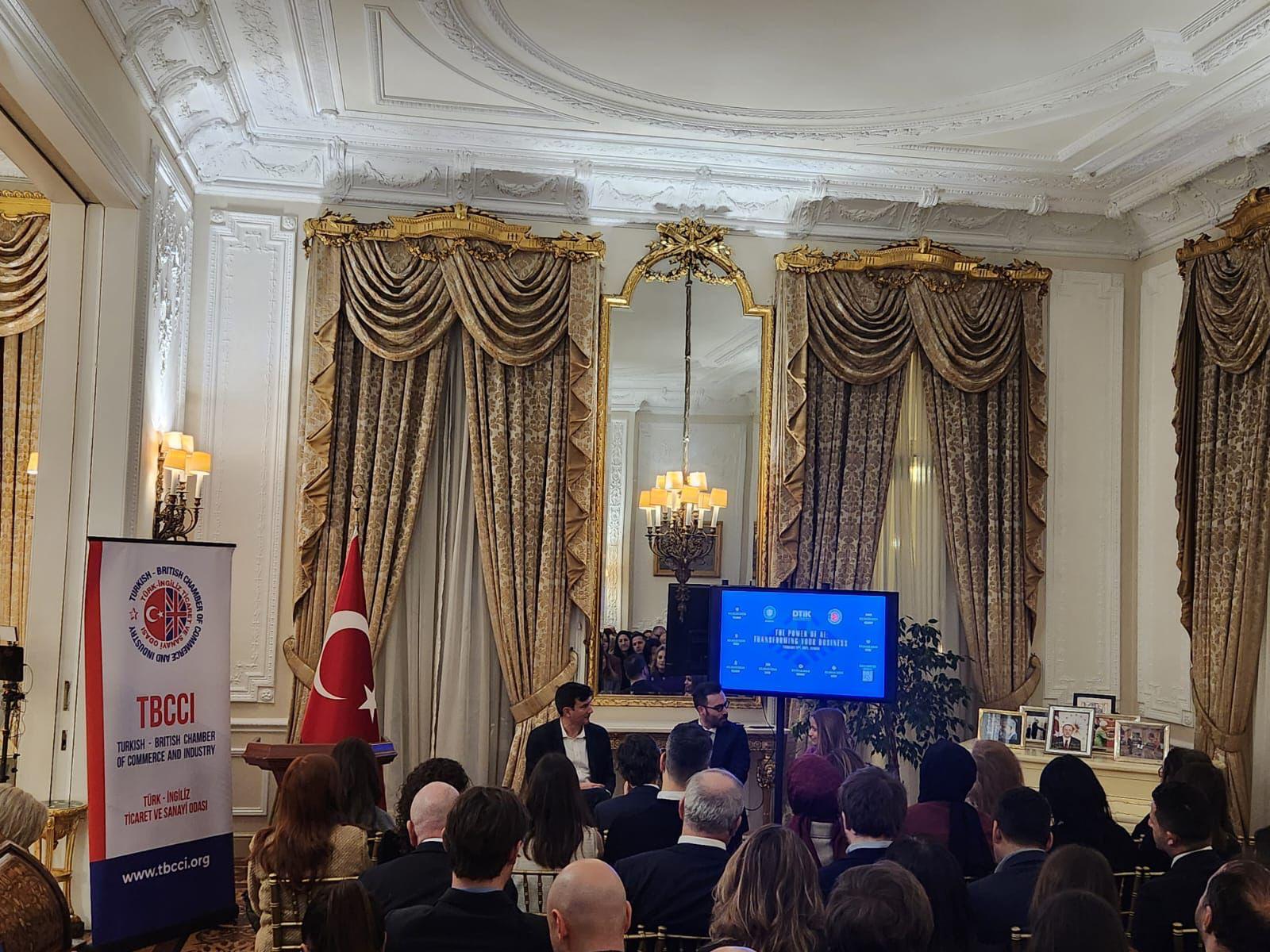 Londra’da “Yapay Zekanın Gücü: İşinizi Dönüştürmek” Etkinliği Gerçekleştirildi