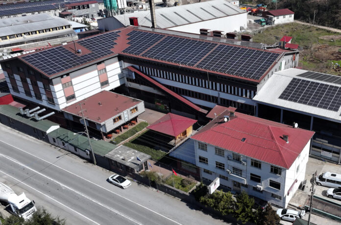 Tarım ve Kırsal Kalkınmayı Destekleme Kurumu Destekli Çay Fabrikası, Güneş Enerji Panelleri - Foto: AA Tarım ve Kırsal Kalkınmayı Destekleme Kurumu Destekli Çay Fabrikası, Güneş Enerji Panelleri - Foto: AA