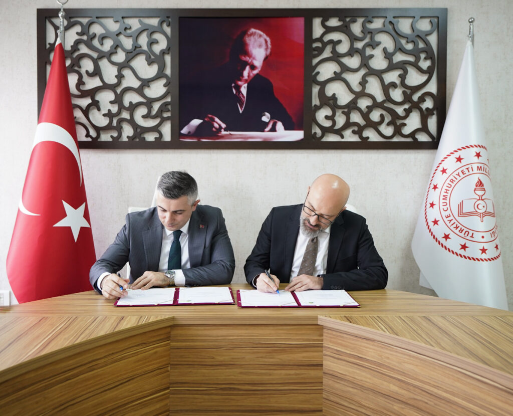 ÇEVKO Vakfı-MEB iş birliği