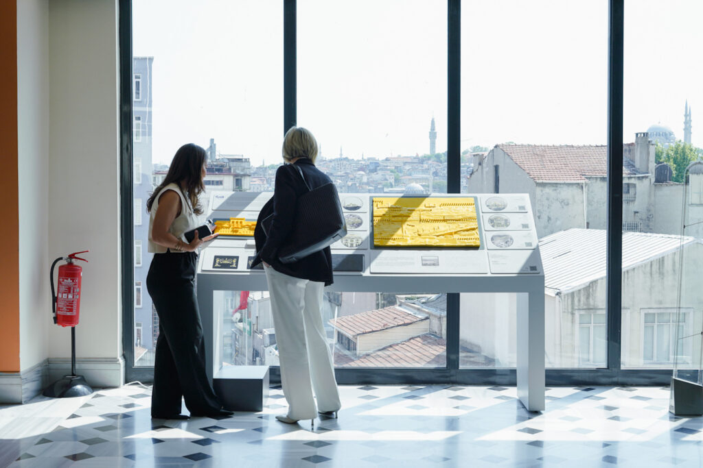 Garanti BBVA ve kurucusu olduğu Salt, Kapsayıcı Deneyim Durağı’nı hayata geçirdi