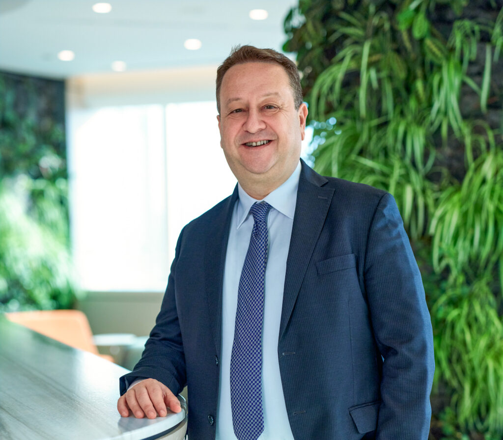 Ak Yatırım Genel Müdürü Mert Erdoğmuş