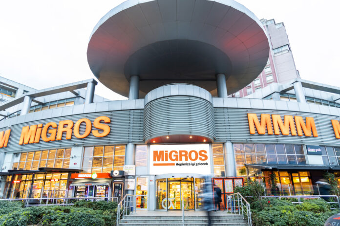 MİGROS, TÜRKİYE’NİN EN GÜÇLÜ MARKASI SEÇİLDİ MİGROS, TÜRKİYE’NİN EN GÜÇLÜ MARKASI SEÇİLDİ