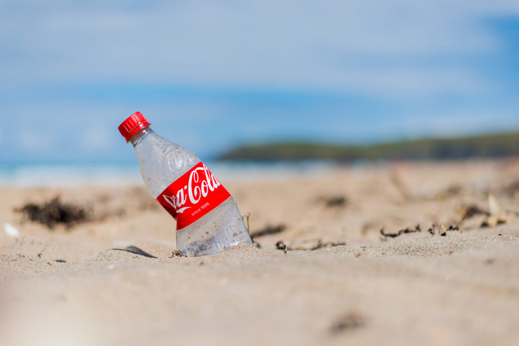Pepsi ve Coca-Cola'ya Plastik Kirliliği Davası Açıldı!