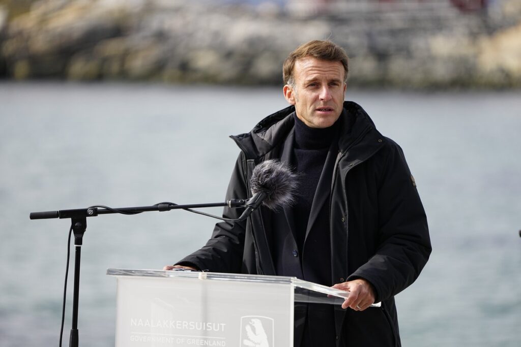 Macron Grönland'da