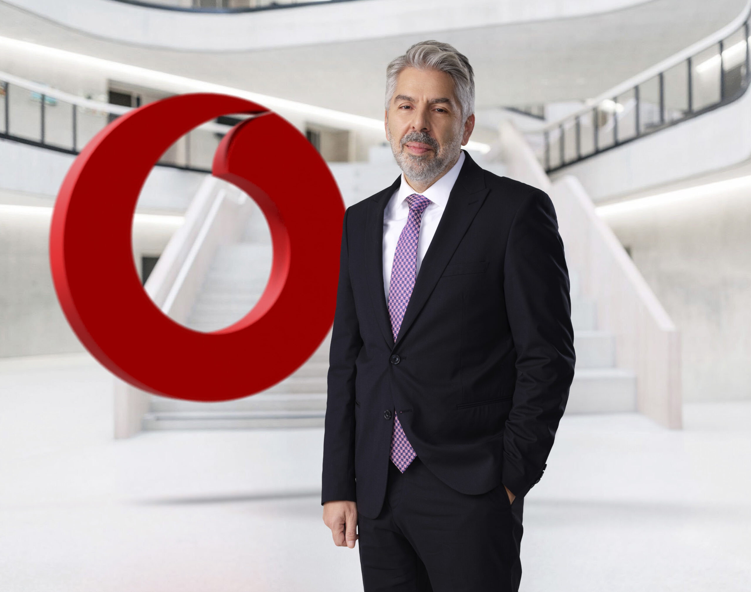 Vodafone’dan ‘Dünya için Lazım’
