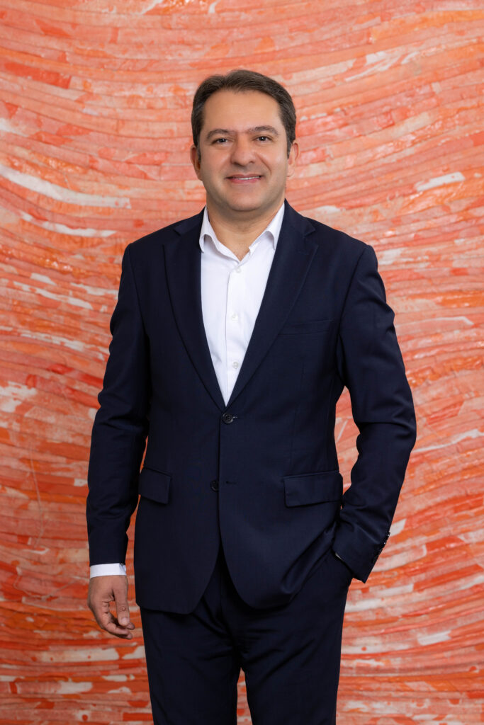 Hepsiburada Kurumsal İlişkiler, İletişim ve Sürdürülebilirlik Başkan Yardımcısı Cem Tanır