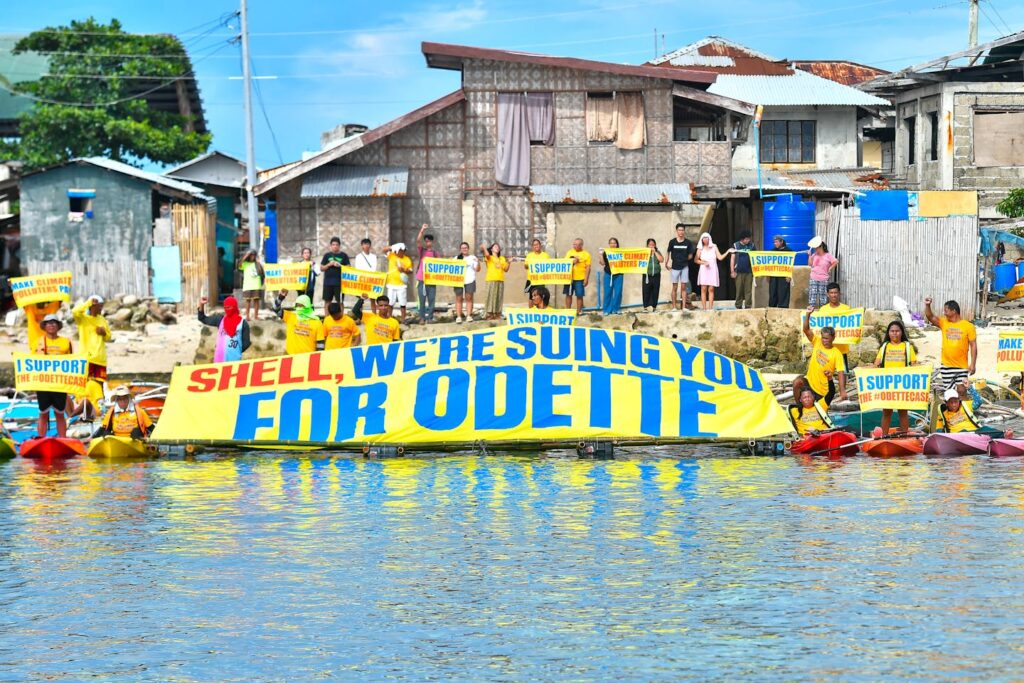 Filipinler’de Tayfun Mağdurlarından Shell’e İklim Davası