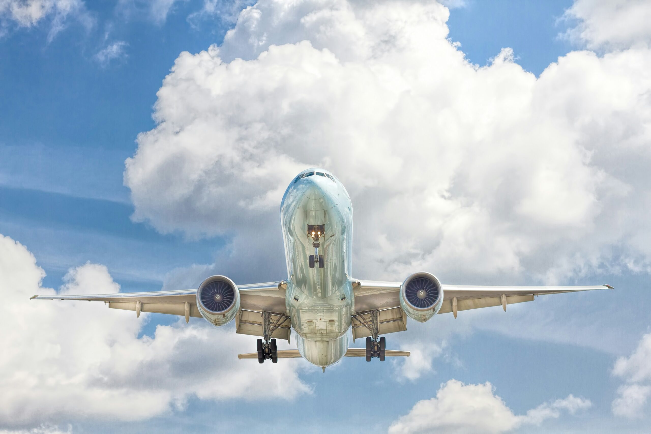 Boeing Karbonu Yerden Kaldırıyor!
