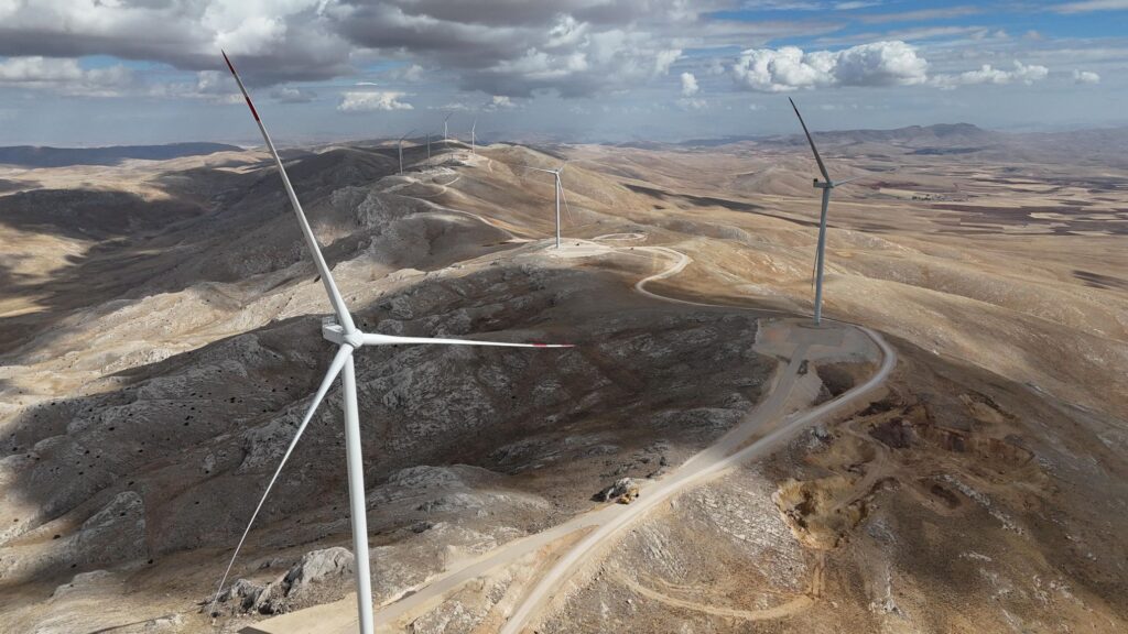 1765174849_Borusan_EnBW_Enerji_PEL__T_RES_3 Borusan EnBW Enerji, Sivas’ta 80 MW Pelit RES’i tam kapasite devreye alarak kurulu gücünü 935 MW’a çıkardı