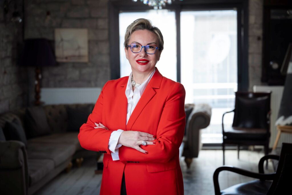 ARI-ES Enerji Genel Müdürü Ebru Arıcı