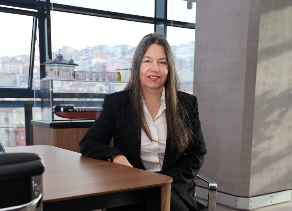 Prof. Dr. Ayşen Erdinçler