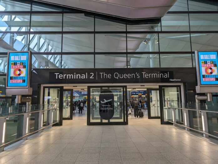 cabservice-london-y_008PQP3gY-unsplash Heathrow Havaalanı-SAF