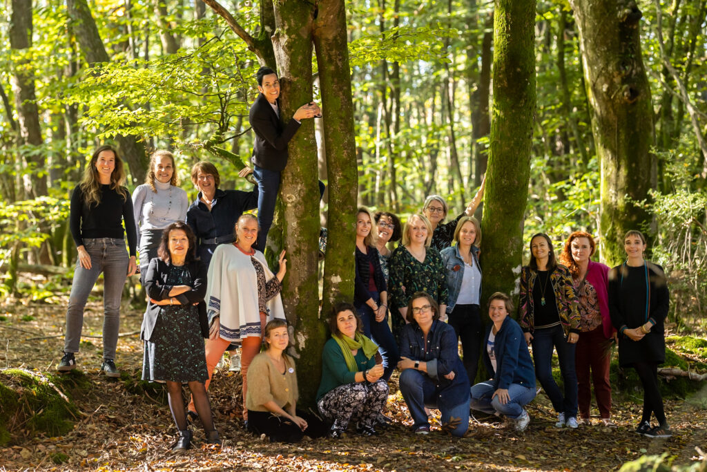 YVES ROCHER VAKFI TOPRAĞIN KADINLARI ÖDÜLÜ