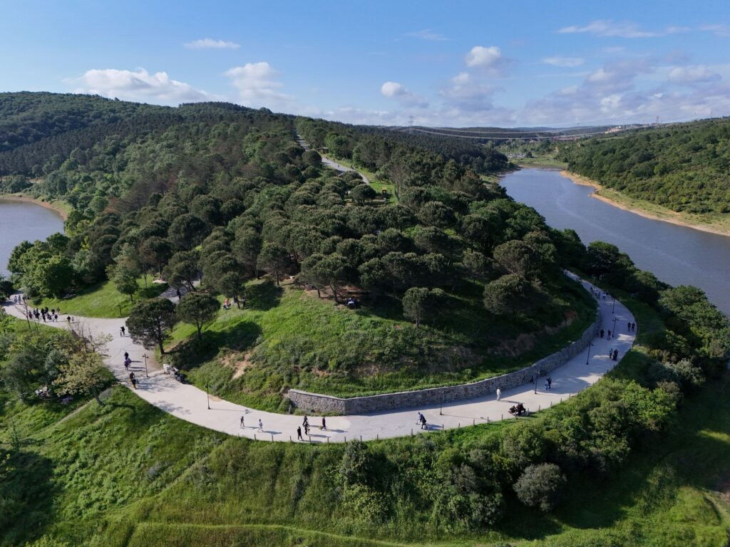 Kemerburgaz Kent Ormanı