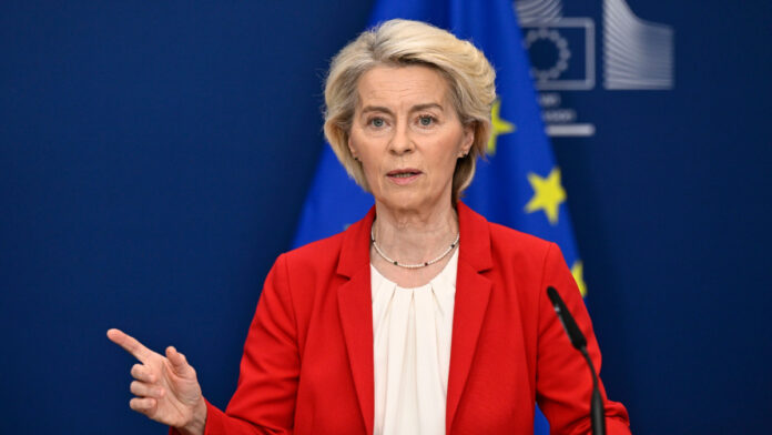 Von-der-Leyen AB-Ursula von der LEyen