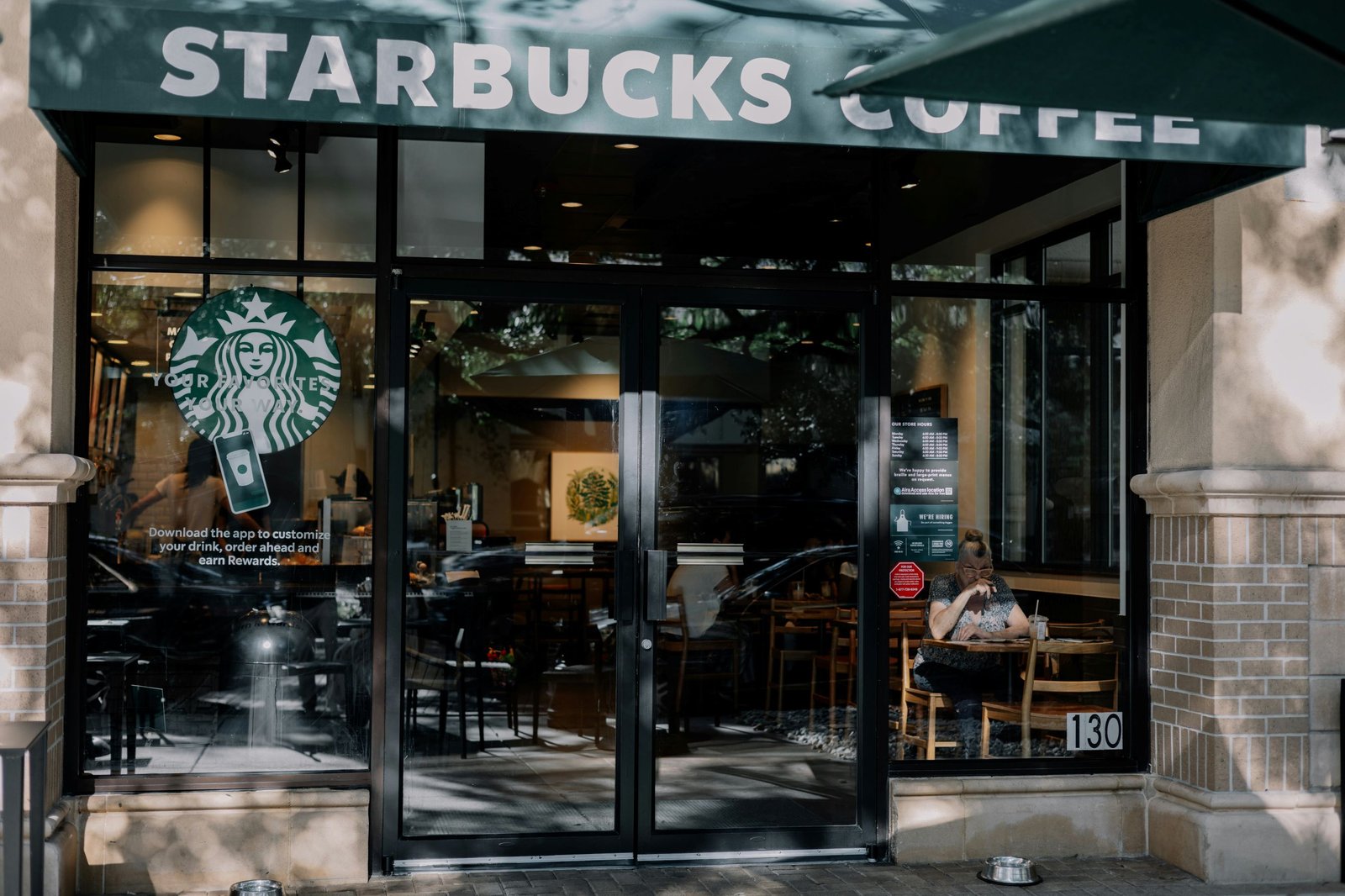 ak-diTQxBRYv30-unsplash Starbucks, Scope 3 Gerçeğiyle Karşı Karşıya